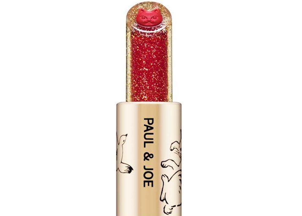 Cat lovers are going to need this sparkly red lipstick with a kitten hidden inside of it