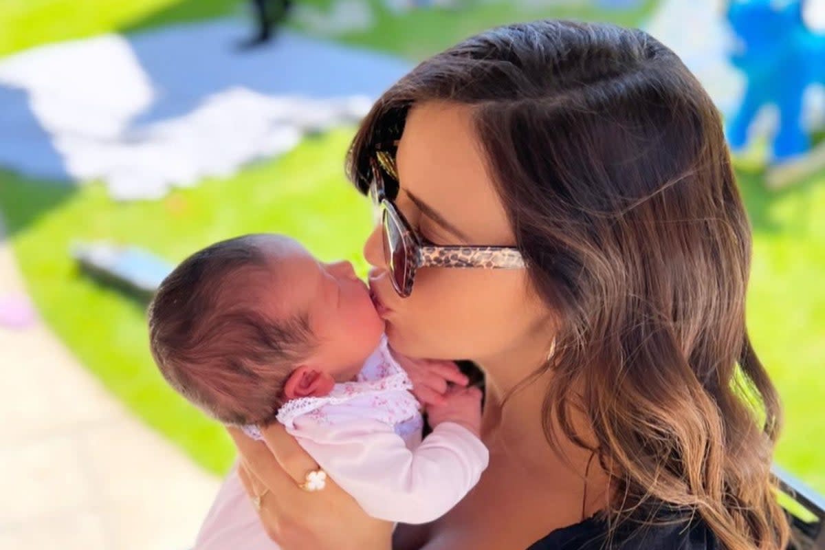 Lucy Mecklenburgh has revealed that her two-month-old daughter had to be hospitalised after contracting Bronchiolitis   (Lucy Mecklenburgh / Instagram)