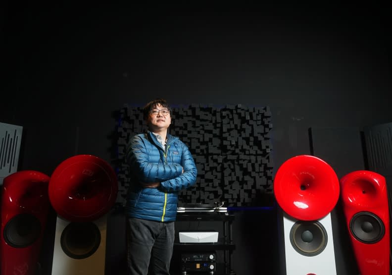 張鈞韜是黑膠達人，在中壢、台北擁有兩家黑膠唱片行。陳之俊攝