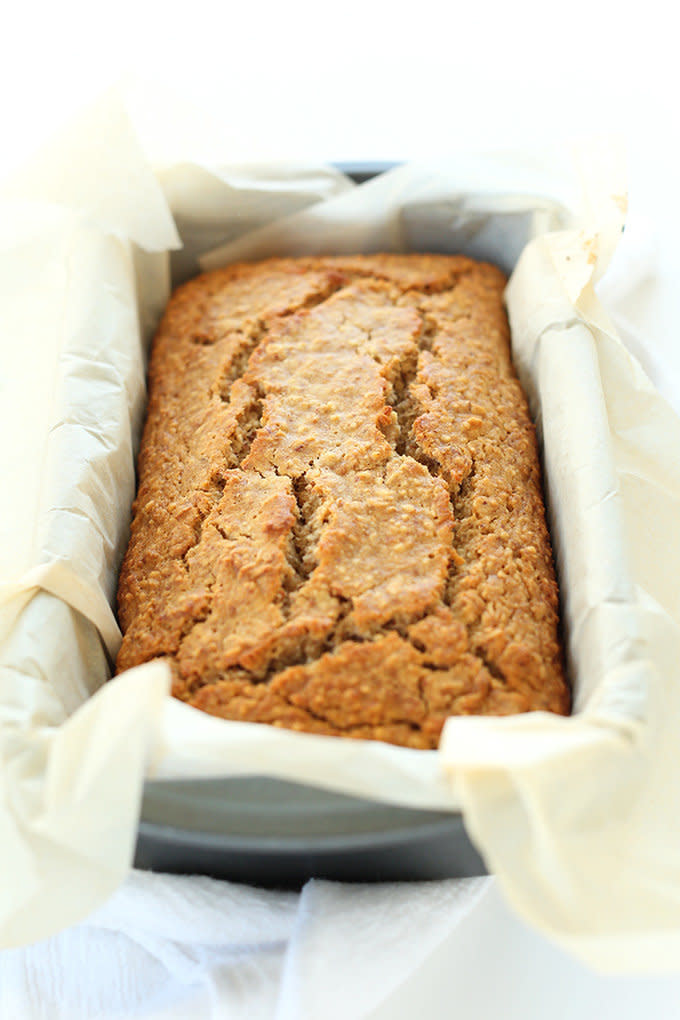 This gluten-free banana bread uses almond, oats, and a gluten-free flour bread — and it can all be put together in one bowl. <a href="http://minimalistbaker.com/one-bowl-gluten-free-banana-bread/" target="_blank">Get the recipe from Minimalist Baker here.</a>