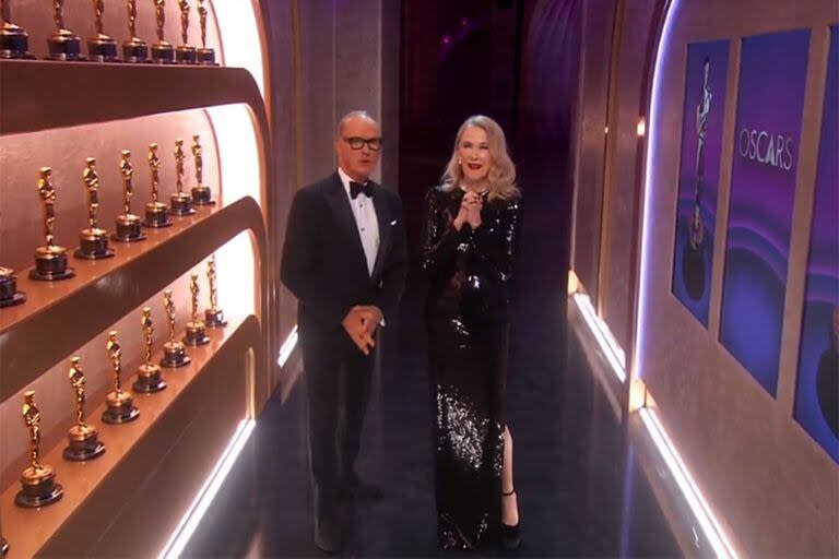 Catherine O´Hara y Michael Keaton, en bambalinas