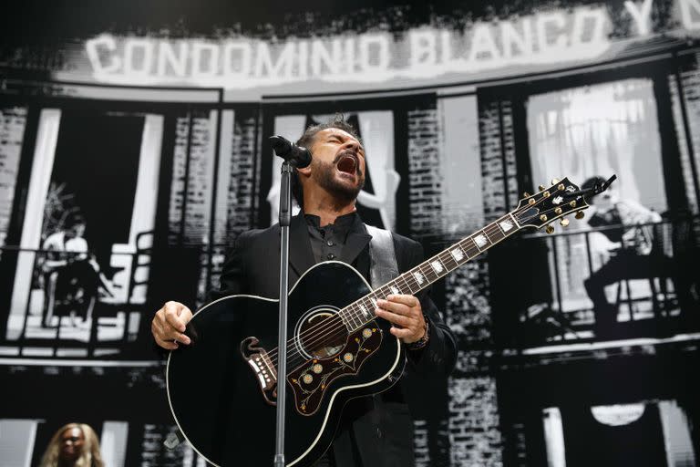 Ricardo Arjona llenó el estadio del Movistar Arena en su recital del domingo pasado.