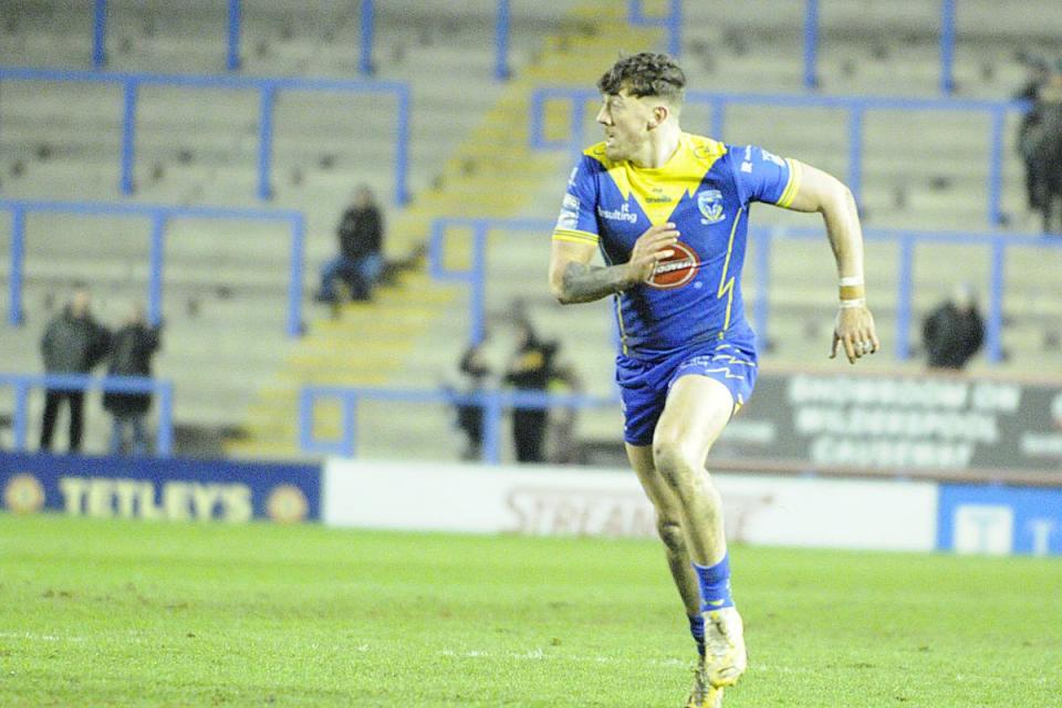 Matty Ashton came off during the second half of Wire's win at Hull FC <i>(Image: Mike Boden)</i>