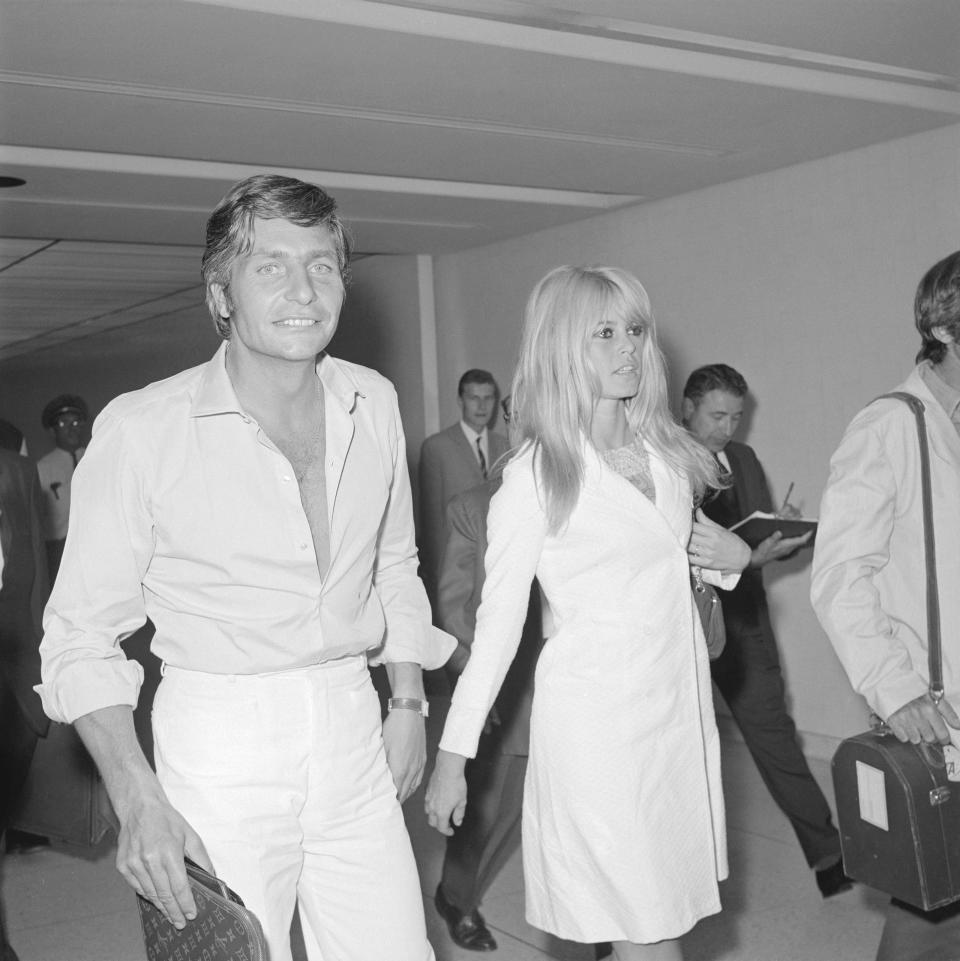 <p>Brigitte Bardot and her new husband, German industrialist Gunther Sachs, leave Los Angeles International Airport on a flight bound for Papeete, Tahiti.</p>