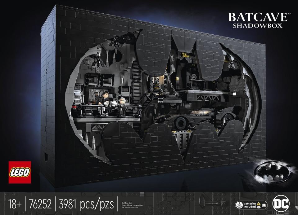 Batman Returns Batcave Shadow Box set closed side view.