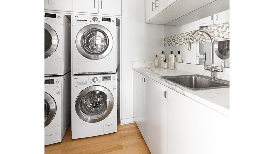 Carmelo Anthony NYC Chelsea Condo Laundry Room