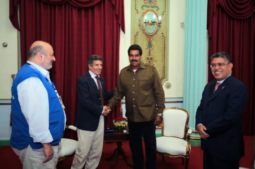 La Unión de Naciones Suramericanas (Unasur) realiza este jueves en Lima una cumbre presidencial de emergencia por la situación que vive Venezuela tras los controvertidos comicios que proclamaron ganador a Nicolás Maduro, quien decidió asistir a la cita. (AFP/Archivo | --)