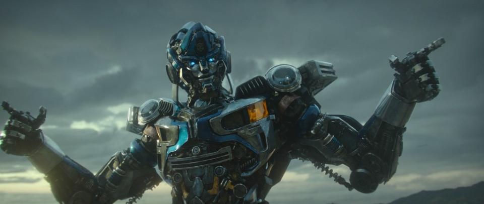 MIRAGE in PARAMOUNT PICTURES and SKYDANCE Present In Association with HASBRO and NEW REPUBLIC PICTURES A di BONAVENTURA PICTURES Production A TOM DESANTO / DON MURPHY Production A BAY FILMS Production “TRANSFORMERS: RISE OF THE BEASTS”