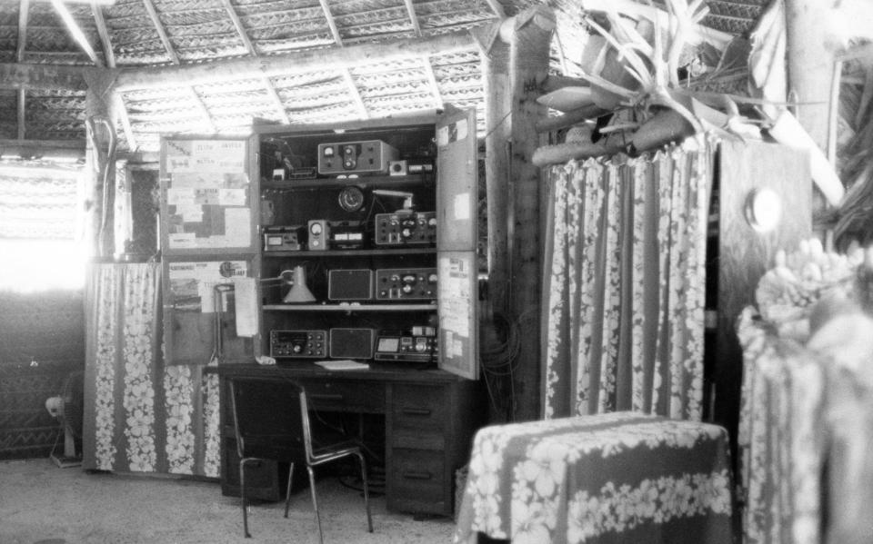 Marlon Brando's bungalow with his HAM radio equipment on Tetiaroa Beach, circa 1979