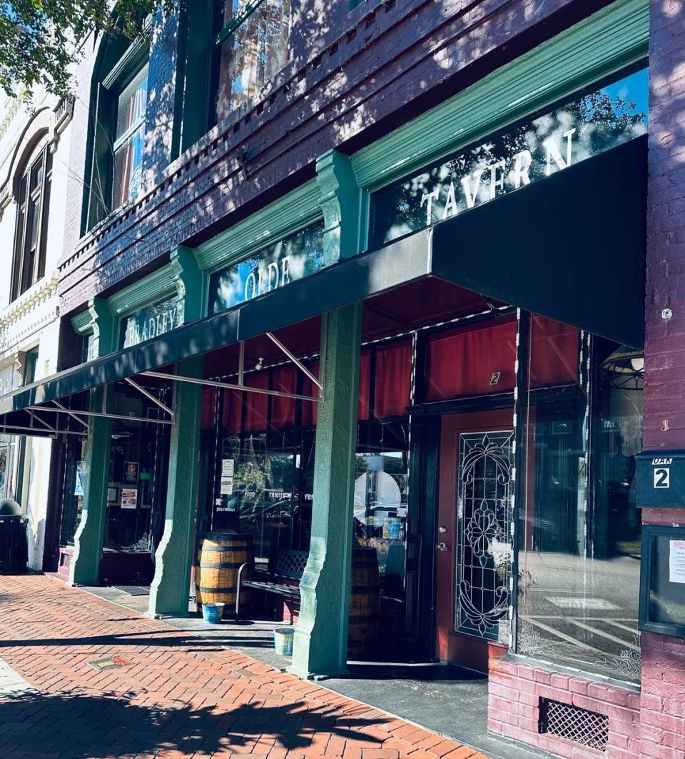 Exterior of Bradley’s Olde Tavern, which served as a theater in “Stranger Things” filming in Jackson, Georgia