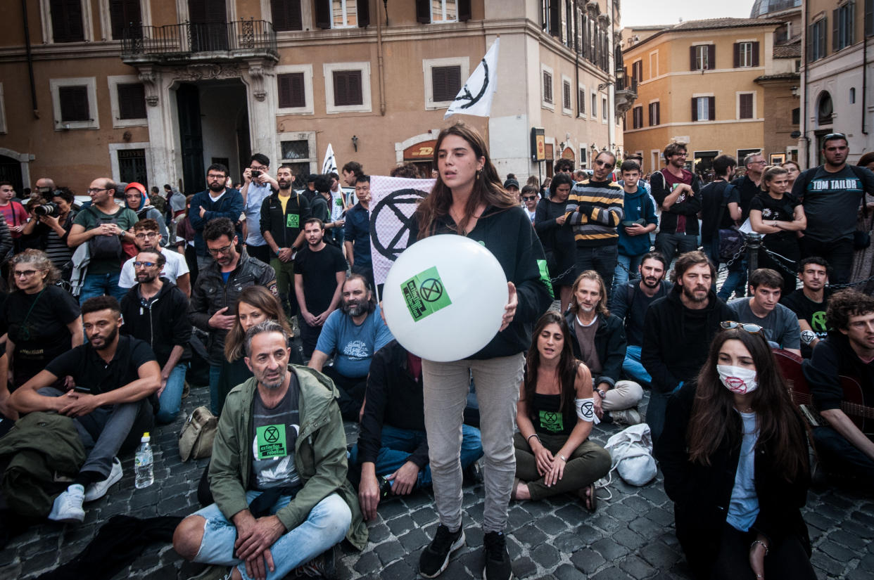 The Italian week of protests of Extinction Rebellion (XR), the international movement for ecology and climate, which in April had blocked London with occupations of roads and metro, begins on Monday, October 7 in Rome, with an &quot;occupation&quot; of Piazza Montecitorio. on October 7, 2019 in Rome, Italy. (Photo by Andrea Ronchini/NurPhoto via Getty Images)