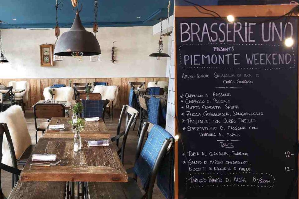 Interior del restaurante Brasserie Uno del chef mexicano Luis Romo.