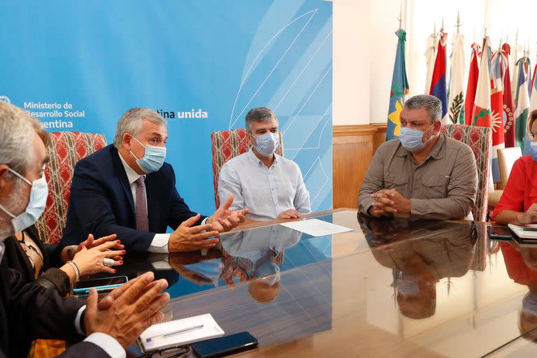 El gobernador jujeño Gerardo Morales junto al ministro Juan Zabaleta y su vice, Gustavo Aguilera