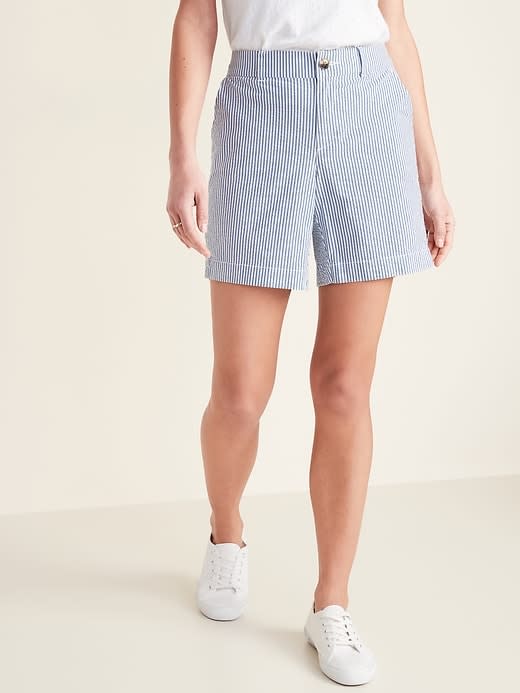 Old Navy Mid-Rise Everyday Seersucker Shorts