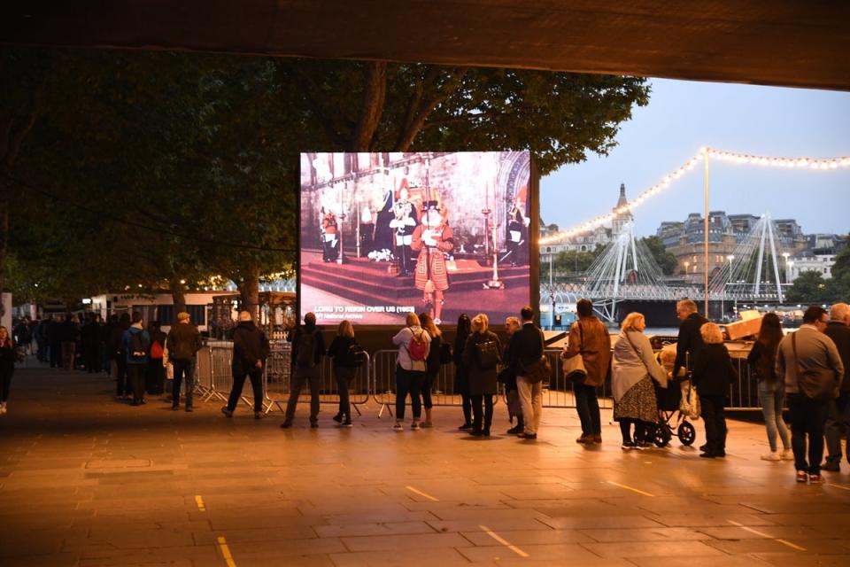 Members of the public in the queue on the South Bank (Jeremy Selwyn)