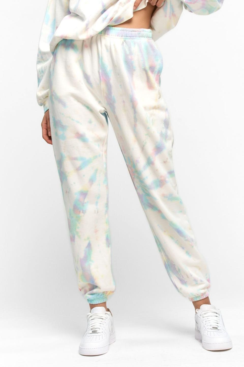 Tie Dye Sweatpants (Photo via Kuwalla Tee)