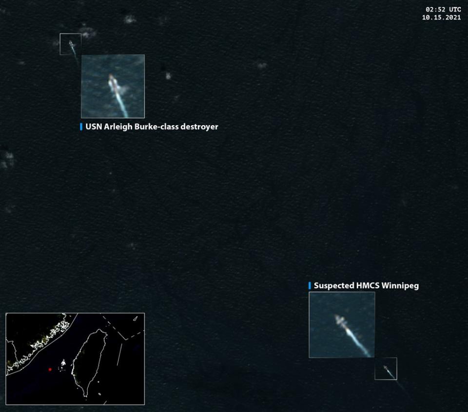 美國軍方17日表示，美國驅逐艦「杜威號」與加拿大巡防艦「溫尼伯號」14、15日航行通過台灣海峽。中國智庫「南海戰略態勢感知計畫」稍早也推文指出，美國海軍第七艦隊新聞官向香港記者證實美加軍艦通過台海。（圖取自twitter.com/SCS_PI）