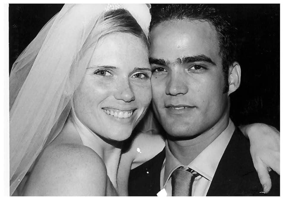 Melanie Bowden Simón and Luis Simón on their wedding day in Havana, Cuba, in 2003.