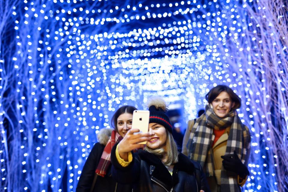 christmas holiday selfie lights