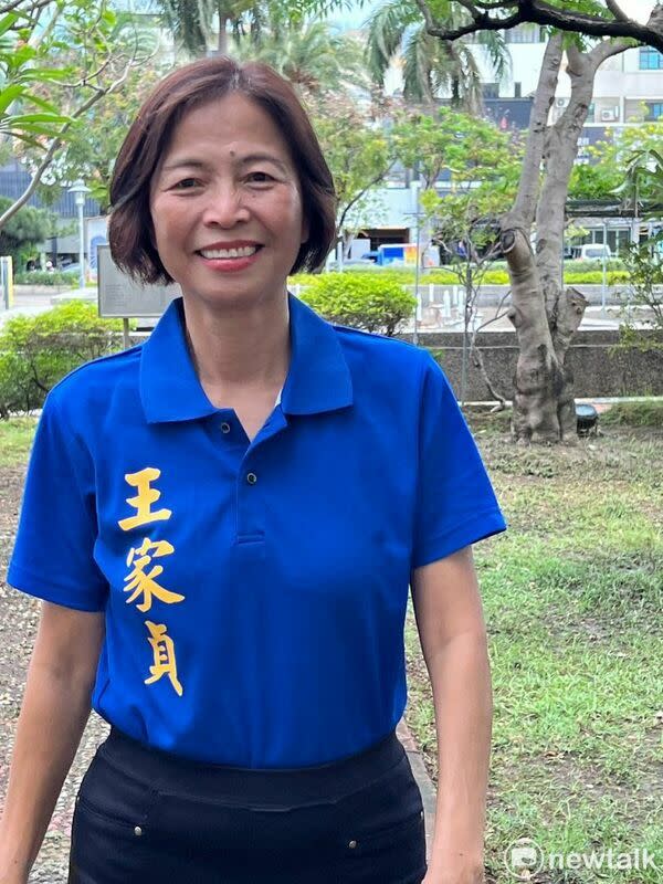 以「孤勇者」自許的國民黨台南市立委第五選區參選人王家貞這樣說，資源單薄的她原本無意參選立委，當釐清參選於小我乃是自我提昇，於大我則是家國大義，她決定扛起大旗，號召對執政當局貪腐黑金且陷兩岸瀕臨戰禍憂心不滿的每一位「孤勇者」攜手奮進，用選票還自己一個藍天白雲，還子孫一個歲月安好。   圖片來源：王家貞臉書