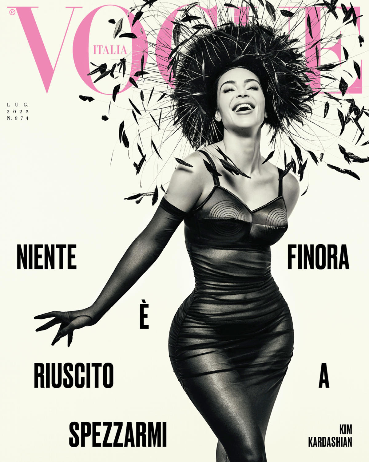 كيم كارداشيان تنتقل إلى هوليوود القديمة في فيلم ‘Vogue Italia’ لأنها تثير اهتمامًا جديدًا