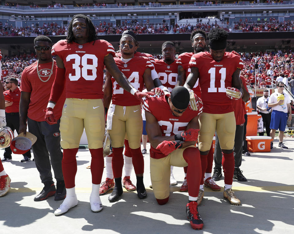 In this Sept. 10, 2017, file photo, 49ers safety Eric Reid kneels during the national anthem. (AP)