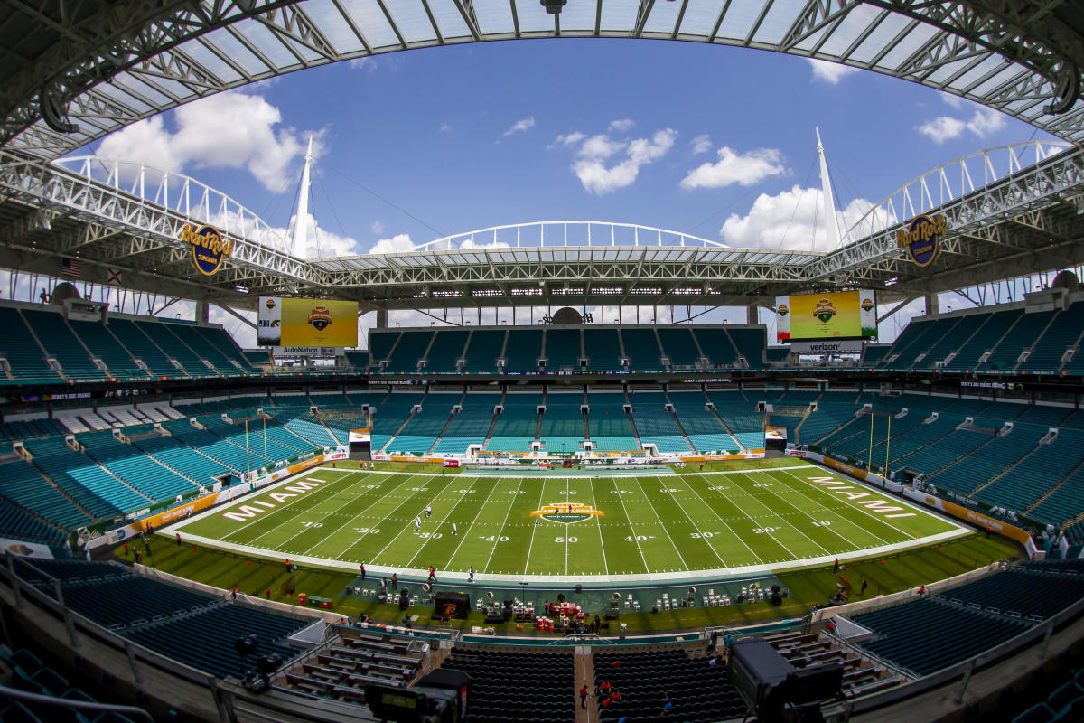 Hard Rock Stadium - Facts, figures, pictures and more of the Miami Dolphins  college football stadium