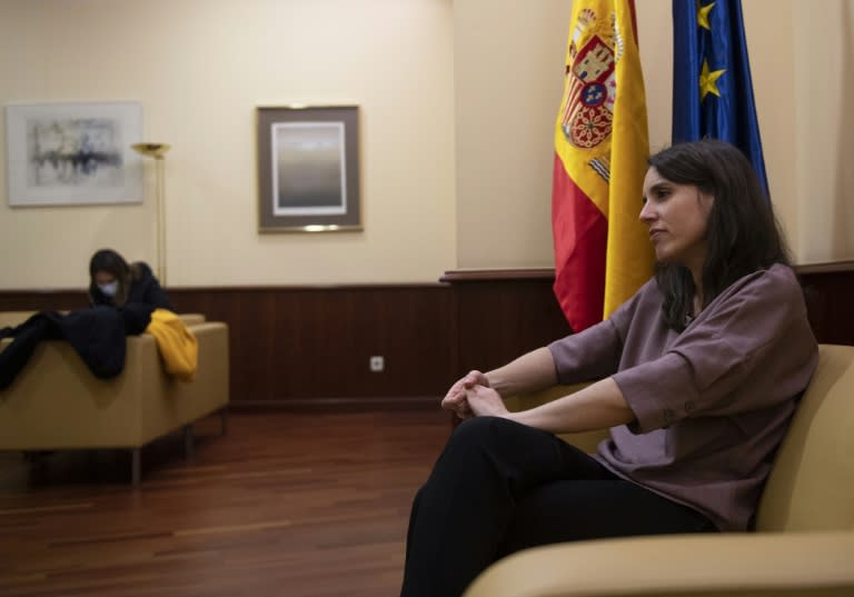 La ministra de Igualdad española, Irene Montero, en la sede de su ministerio en Madrid, el 3 de febrero de 2021