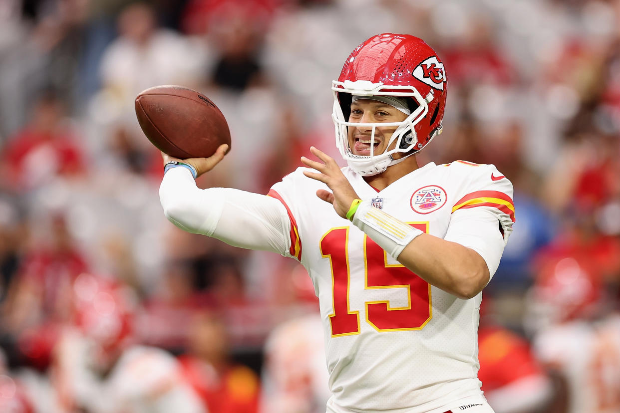 Kansas City QB Patrick Mahomes warms up before a game against the Arizona Cardinals. (Christian Petersen/Getty Images)