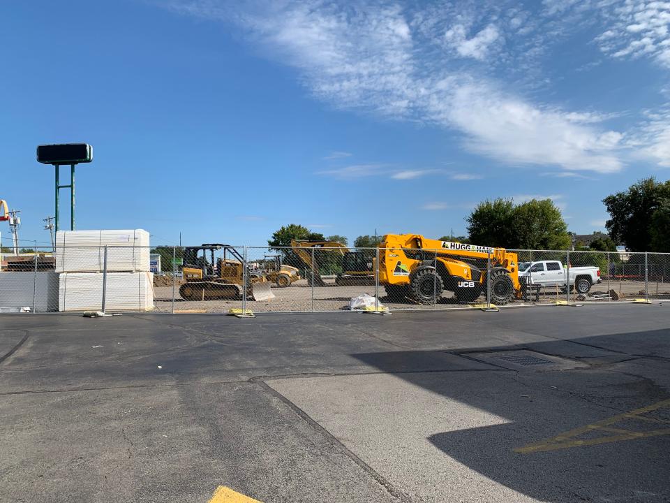 Work has started on the soon to be Panda Express in Fort Smith. Officials on the project are anticipating an early 2022 opening.