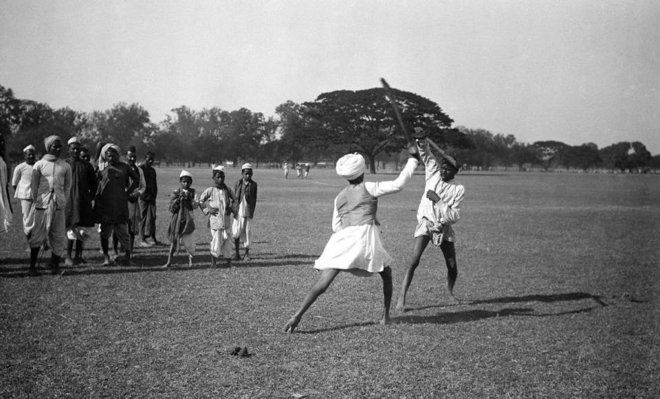 Vintage! 100-year-old photos of India from the British era