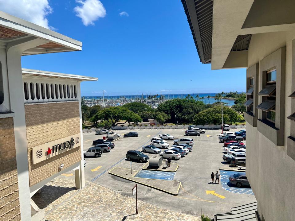 Ala Moana Center view of the water and parking lot