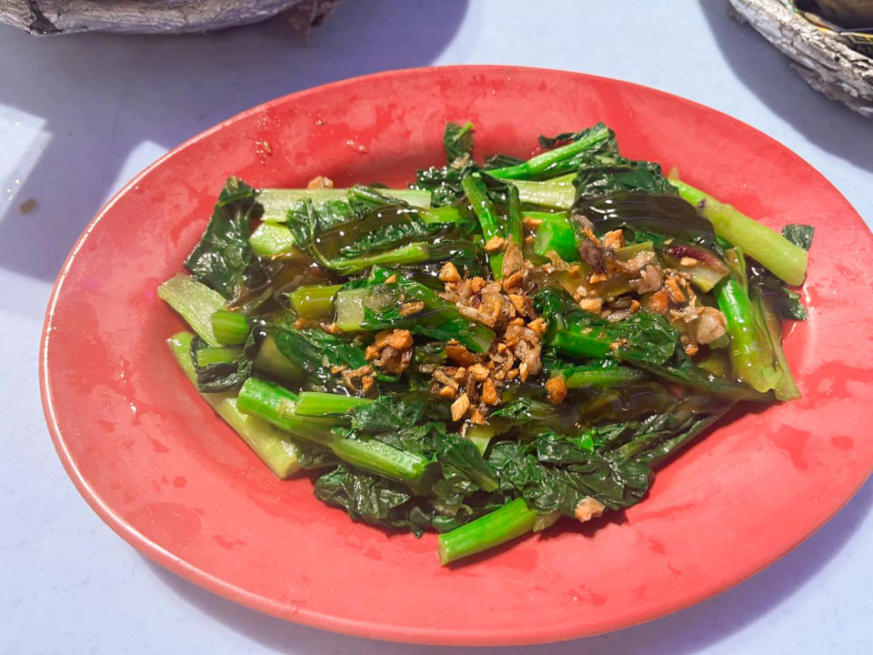 claypot chicken rice - mustard greens