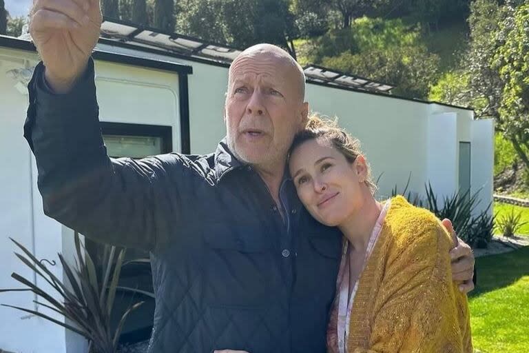 La esposa de Bruce Willis se imaginó lo que habría dicho el actor para crear conciencia sobre la demencia frontotemporal. Captura/Instagram: @emmahemingwillis