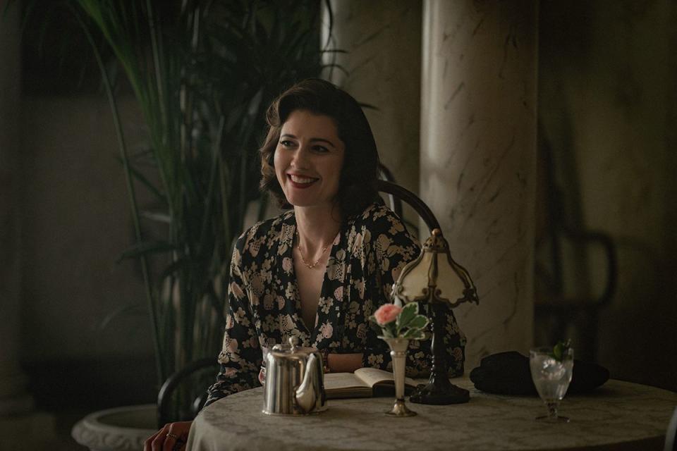 mary elizabeth winstead as anna urbanova in a gentleman in moscow episode 6, streaming on paramount 2024 photo credit ben blackallparamount with showtime