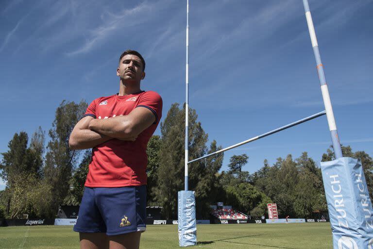 Alfonso Latorre en el entrenamiento de los Pumas 7s en Ingeniero Maschwitz; el forward vuelve a ser parte del plantel que viaja a competir tras un año y dos meses