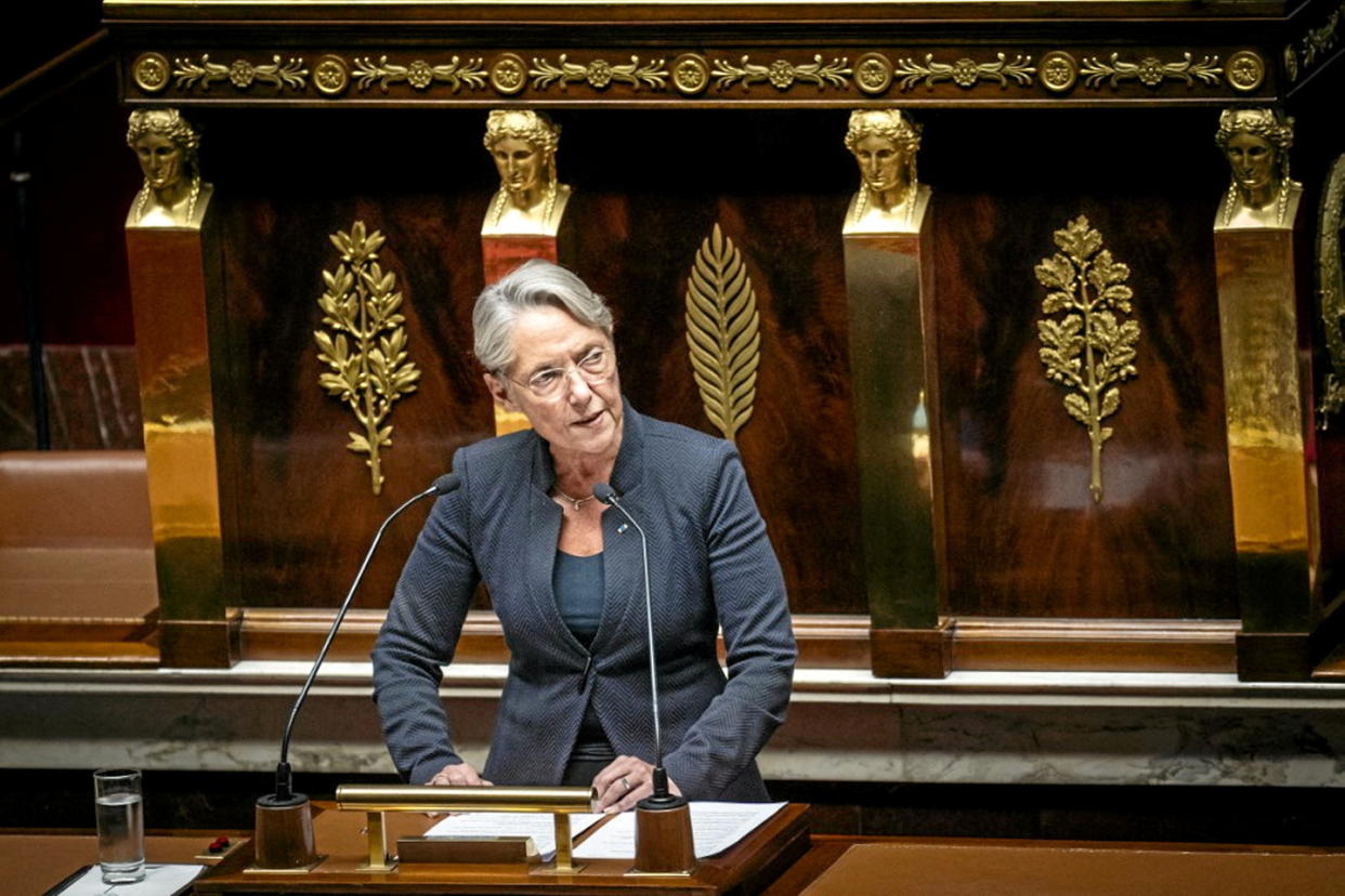 Cette 24e motion de censure contre la Première ministre n'a obtenu que 167 voix.  - Credit:XOSE BOUZAS / Hans Lucas / Hans Lucas via AFP