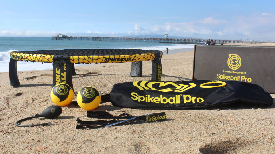 Spikeball