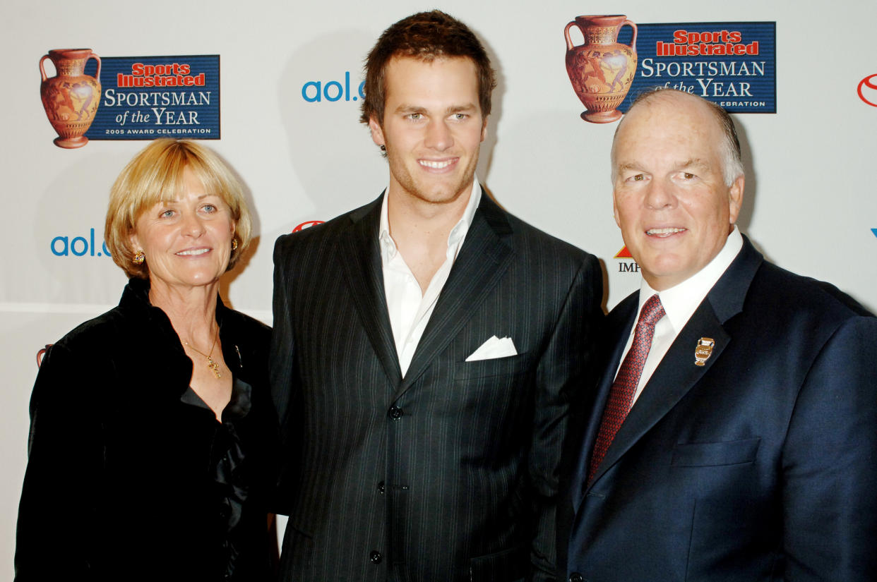 Tom Brady, center, with mother Galynn and father Tom Brady Sr.