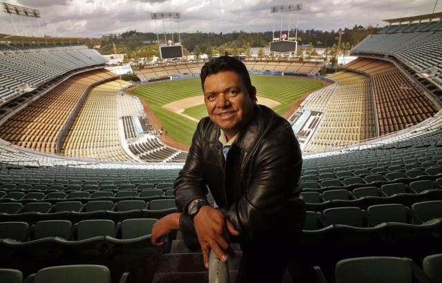 2023 Dodgers FanFest: Fernando Valenzuela interview 