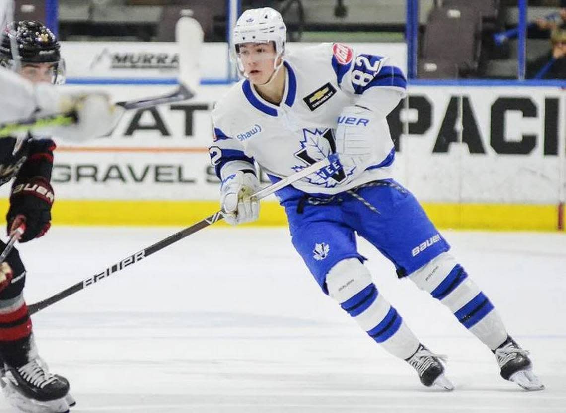 Carolina selected forward Bradly Nadeau with the 30th pick in the first round of Wednesday’s NHL Draft.