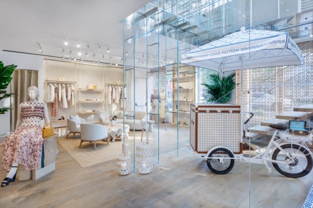 Louis Vuitton’s First US In-Store Atelier Opens at South