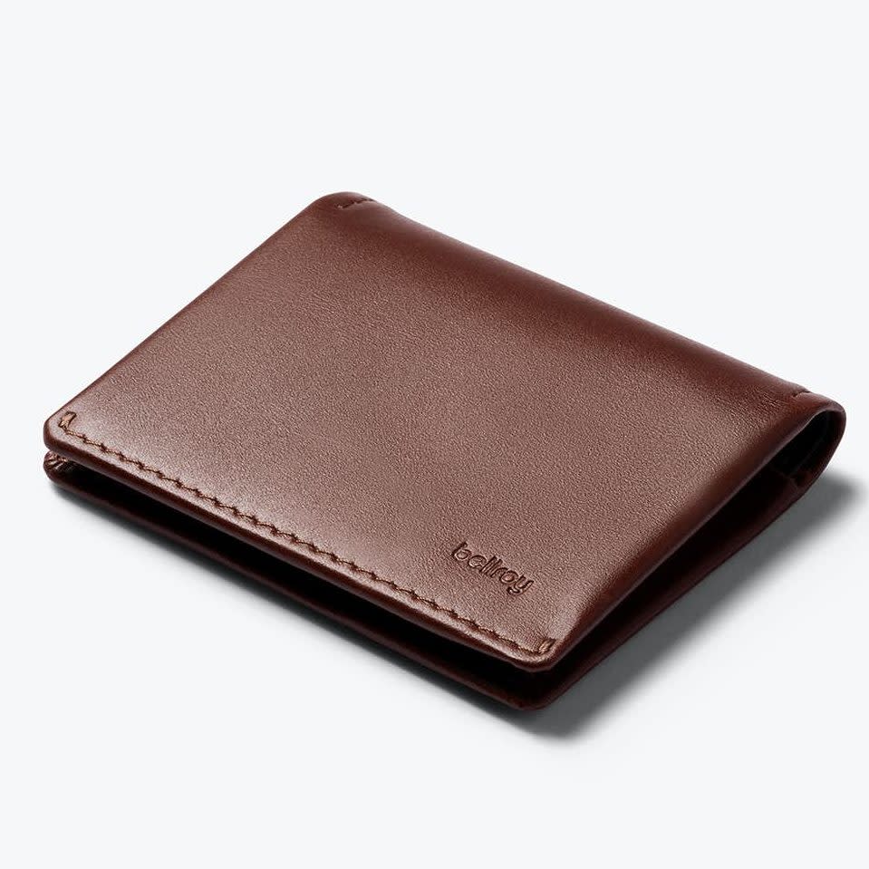 bellroy slim sleeve