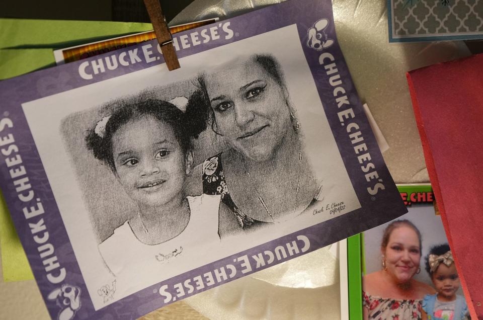 Now that Liana Curbelo has lost her job, she cannot take her daughter, Sky, to Chuck E. Cheese, Sky's favorite weekend spot.