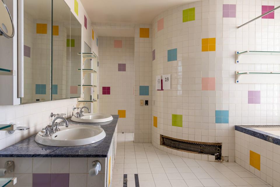 before image of the primary bathroom at the kips bay showhouse ny