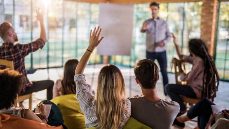 Frases clave sobre oratoria para aprender a hablar en público