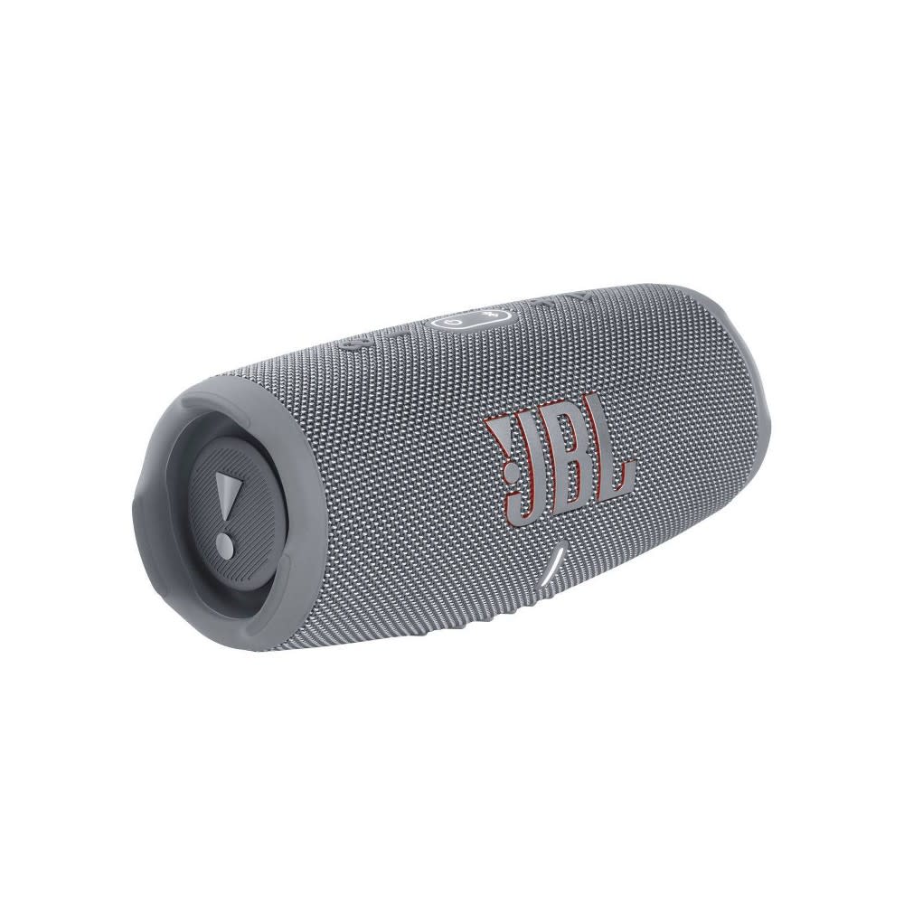 JBL Charge 5 (Amazon / Amazon)