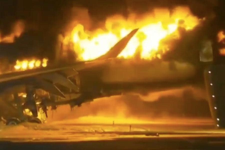 Desastre aéreo en Tokio: incendio y pérdida de vidas tras colisión de aviones de Japan Airlines