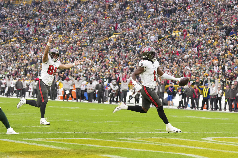 Running Back Rachaad White #1 of the Tampa Bay Buccaneers.