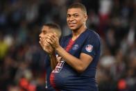 S'il fallait ne garder qu'un footballeur français cette année, c'était bien sûr Kylian Mbappé. À bientôt 21 ans, l'attaquant a encore sorti une saison d'exception avec le PSG et l'équipe de France. Le 11 juin 2019, face à Andorre, le Parisien a inscrit son 100e but en professionnel, à 20 ans et 5 mois. Un record. Il a terminé la saison 2018/2019 meilleur buteur de L1 avec 33 réalisations. Et il en a inscrit déjà 9 cette saison. On peut ajouter 3 réalisations et 3 passes décisives avec l'équipe de France. Enfin, Kylian Mbappé a terminé à la 6e place du Ballon d'Or 2019, meilleur joueur français.